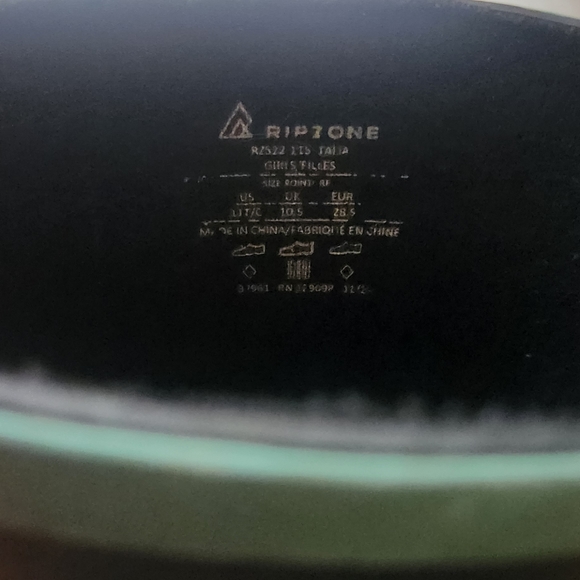 Ripzone rain boots size 11c - Picture 6 of 6